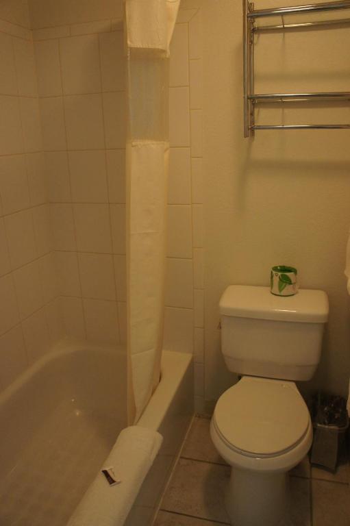 ويت ريدج Best Interstate Inn الغرفة الصورة